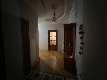 Uzunmüddətli kirayə mənzillər: Nərimanov rayonu,Nərimanov metrosuna yaxın,Elvetin binasında,2 — 7