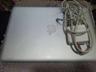 Apple MacBook: Apple MacBook, 15.6 ", Intel Core M, 512 GB — 4