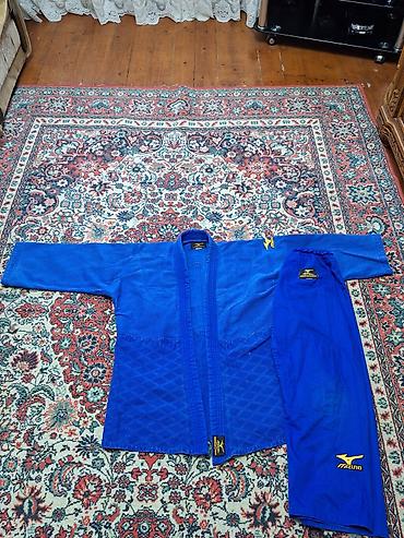 Kişi geyimləri: Məhsul: Cüdo Kimanosu Mizono 1.70 GSM (mavi) - Brend: Mizuno - — 2