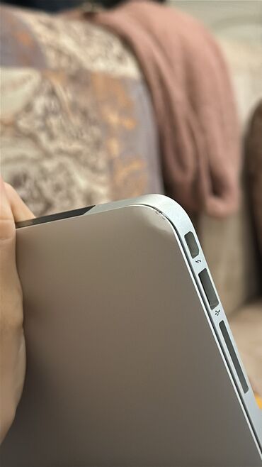 Apple MacBook: İşlənmiş Apple MacBook, 13.3 ", Intel Core i5, 128 GB, Ünvandan götürmə — 13