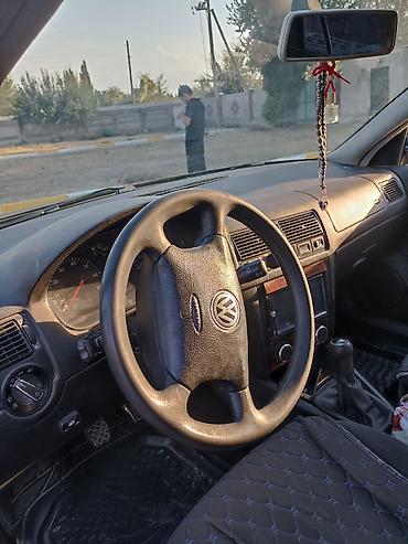 киа карнивал салон: Volkswagen Golf: 2002 г., 2 л, Механика, Бензин, Хэтчбэк — 5