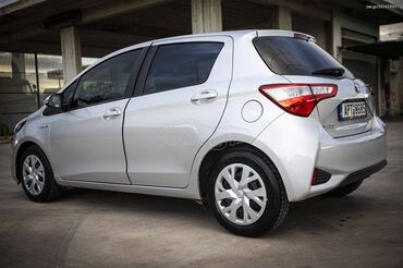 Toyota: Toyota Yaris: 1.5 l. | 2019 έ. Χάτσμπακ — 4