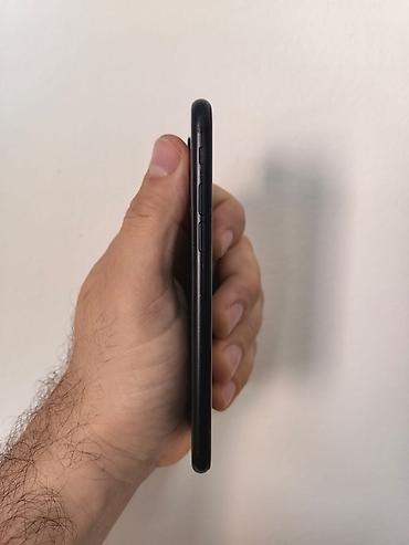 second hand electronics: Iphone SE 2020 crni sa 64gb memorije, sim free i icloud free — 2