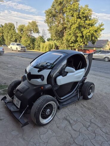 минивэн авто: Продаю микроавтомобиль Renault Twizy Z За свою футуристическую