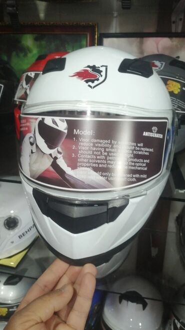 Moto dəbilqələr: Moto Kaska 35azn Super endirimlərlə 2 ci şəkildəki Moto Dəbilqə 29-azn — 7