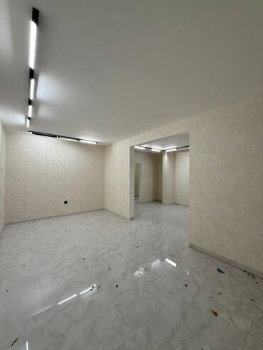 Ofislər: Əhmədli Məzahir Rüstəmovda yolun kənarında obyekt İCARƏYƏ verilir — 3