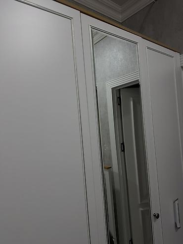 Ev üçün mebel: İşlənmiş, 3 qapılı, Güzgülü, Ağ, Taxta, Açılan, Düz dolab — 4