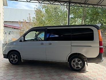 Honda Stepwgn: 2002 г., 2 л, Автомат, Газ, Минивэн