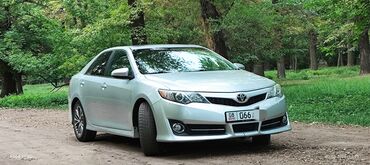 легковой авто: Toyota Camry: 2012 г., 2.5 л, Типтроник, Бензин, Седан