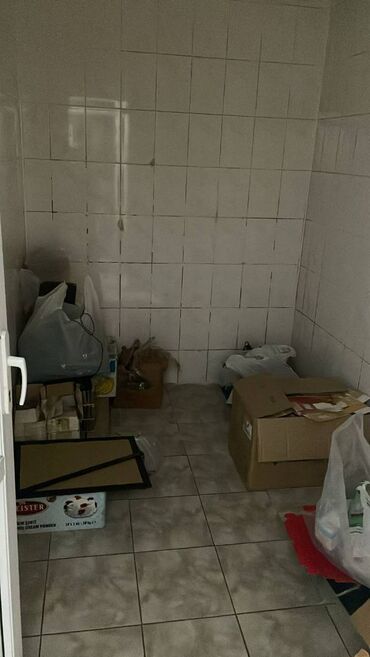 Sex, zavod və fabriklər: Səbail rayonu, Bayıl qəsəbəsi,Bayraq Meydanında piyada məsafədə -da lalafo.az — 8 Sex, zavod və fabriklər: Səbail rayonu, Bayıl qəsəbəsi,Bayraq Meydanında piyada məsafədə — 8