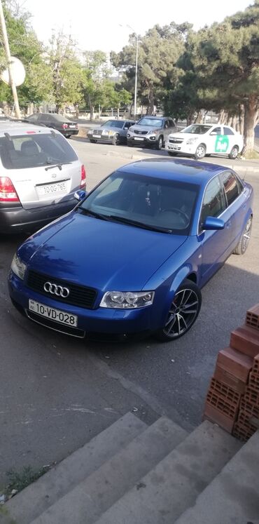 Audi: Audi A4: 2.4 l | 2003 il Sedan -da lalafo.az — 10 Audi: Audi A4: 2.4 l | 2003 il Sedan — 10