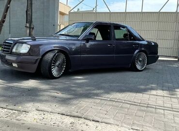 кузовные запчасти мерседес 124: Mercedes-Benz W124: 1994 г., 2.2 л, Автоматтык, Бензин, Седан