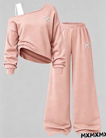 link: Ženski komplet trenerke – duks + pantalone širokih nogavica 2700din S — 2