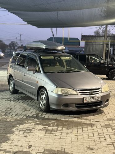 продаю машину требуется ремонт двигателя: Honda Odyssey: 2001 г., Минивэн