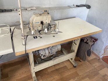 швейная машинка оверлог: Тигүүчү машина Оверлок, Автомат