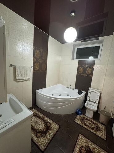 Долгосрочная аренда домов: 370 м², 7 комнат, Бронированные двери, Видеонаблюдение, Забор, огорожен — 6