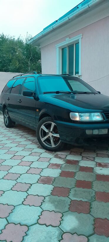 продаю сонату: Volkswagen Passat: 1994 г., 1.8 л, Механика, Бензин, Универсал