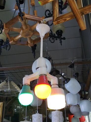 lüstür: Çılçıraq, 3 lampa