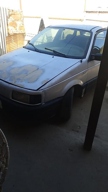 Volkswagen: Volkswagen Passat: 1989 г., 1.8 л, Механика, Бензин, Седан — 3
