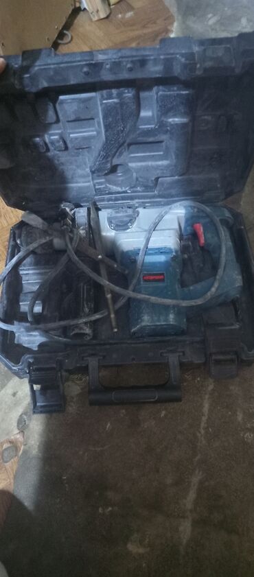 смесители в баку: Aqromak markalı perforator/rotor-perforator dəsti. Xüsusiyyətlər: -