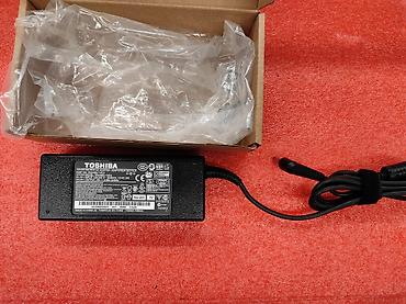 toshiba notebook adapter: Original Toshiba noutbuk adapter 19V 3.95A - 90 W Yenidir. Qiymət — 2