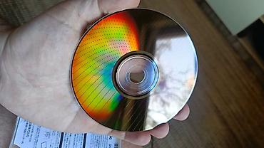 cd pleyer: Dvd-ram alıram

bilinən markadırsa tutumu və modeli fərq eləmir — 2