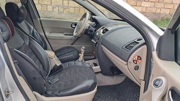 Renault: Renault Megane: 1.5 l | 2006 il 380000 km Universal — 9