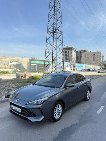 новые автомобили: Roewe i5: 2023 г., 1.5 л, Автомат, Бензин, Седан