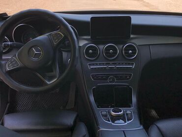 Mercedes-Benz: Mercedes-Benz C-Class: 2018 г., 2 л, Типтроник, Бензин, Седан — 10
