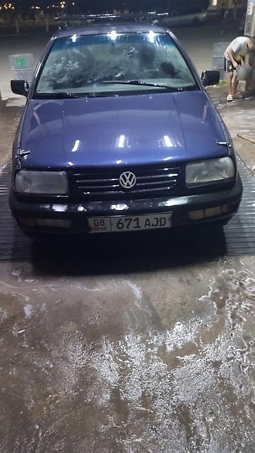 lada samara: Volkswagen Vento: 1994 г., 1.8 л, Механика, Бензин, Седан — 3