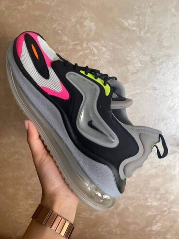 Women's Sneakers and athletic shoes: 42 — 5