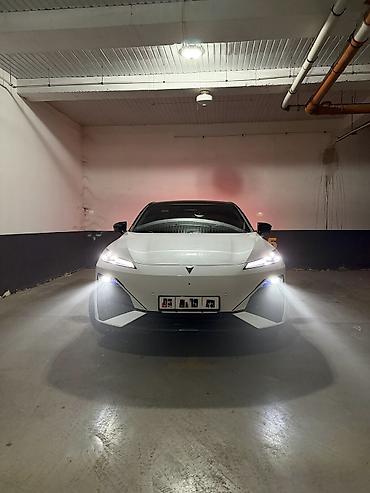 Changan: Changan : 2025 г., 1.5 л, Автомат, Электромобиль, Кроссовер — 2