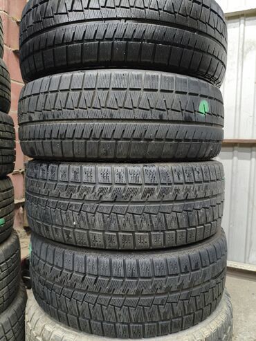 триды полик: Шины 215 / 55 / R 17, Зима, Б/у, Комплект, Легковые, Япония, Bridgestone