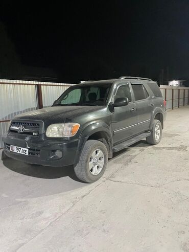 Toyota: Toyota Sequoia, черный внедорожник полного размера. 2005г 4.7 газ