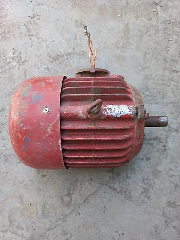 Электродвигатели: Электродвигатель 3ф параметры стерты ц 6.000 с. двиг по меньше зф — 8
