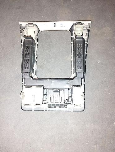 Детали салона: Сenter console Mercedes-Benz 2001 г., Б/у, Оригинал, Германия — 4
