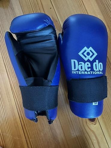 daedo: Перчатки для каратэ/таэквондо Dae do International, синие. - Бренд — 2