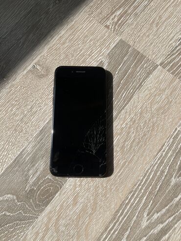 IPhone 7, 128 GB, Jet Black, Barmaq izi