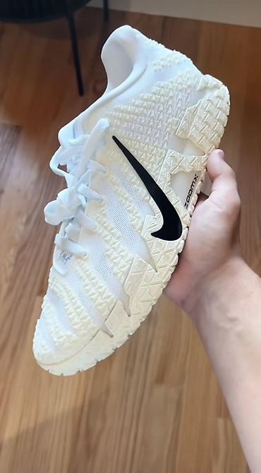 волейбольные формы: Мужские кроссовки, 42, Nike, Новый, цвет - Белый, Самовывоз — 1