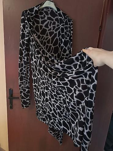 parka s: Ženska kardigan/pončo sa asimetričnim rubom, dugačkih rukava — 2