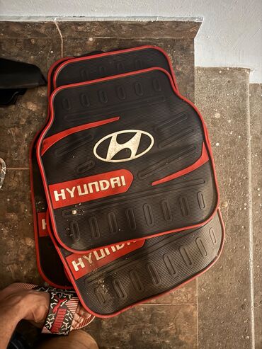 QAZ: Avtomobil üçün ayaqaltı, Rezin, Hyundai
