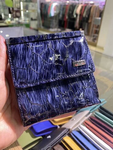 сумка женская: Женский кожаный кошелёк от Butun