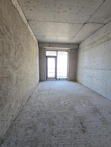 ev alqi satqi ofisləri: Ağ şəhər, 3 otaqlı, Yeni tikili, m. Xətai, 180 kv. m — 1