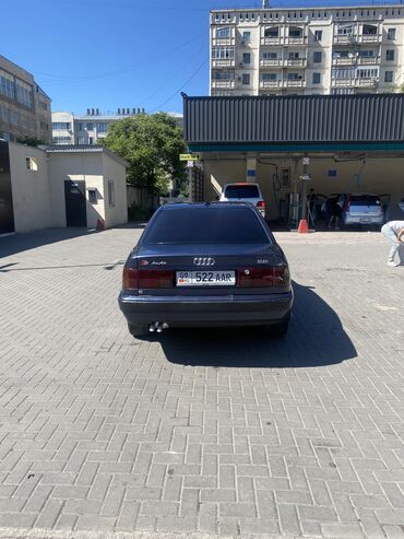 ауди й: Audi 100: 1993 г., 2.6 л, Механика, Бензин, Седан