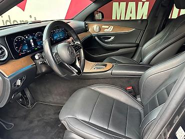 124 e500: Mercedes-Benz E-Class: 2021 г., 2 л, Электромобиль — 4