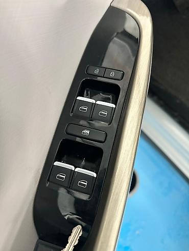 JMEV: JMEV : 2026 г., Электромобиль, Минивэн — 3