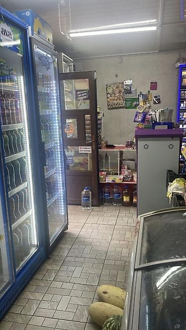 Аренда магазинов: 4-й мкр Продается действующий продуктовый магазин Площадь: 30м2 — 10