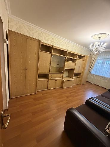 tap az ağstafa: Bakı, 3 otaqlı, Köhnə tikili, m. 8 Noyabr, 80 kv. m — 1