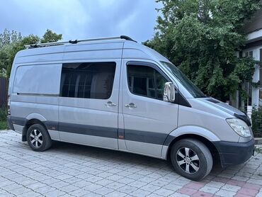 mercedesbenz sprinter грузовой бортовой: Жеңил жүк ташуучу унаа, Колдонулган