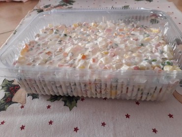 Hrana i ketering: Ruska salata bez piletine sa kukuruzom 1 kg na lalafo.rs Ruska salata bez piletine sa kukuruzom 1 kg - Sabac